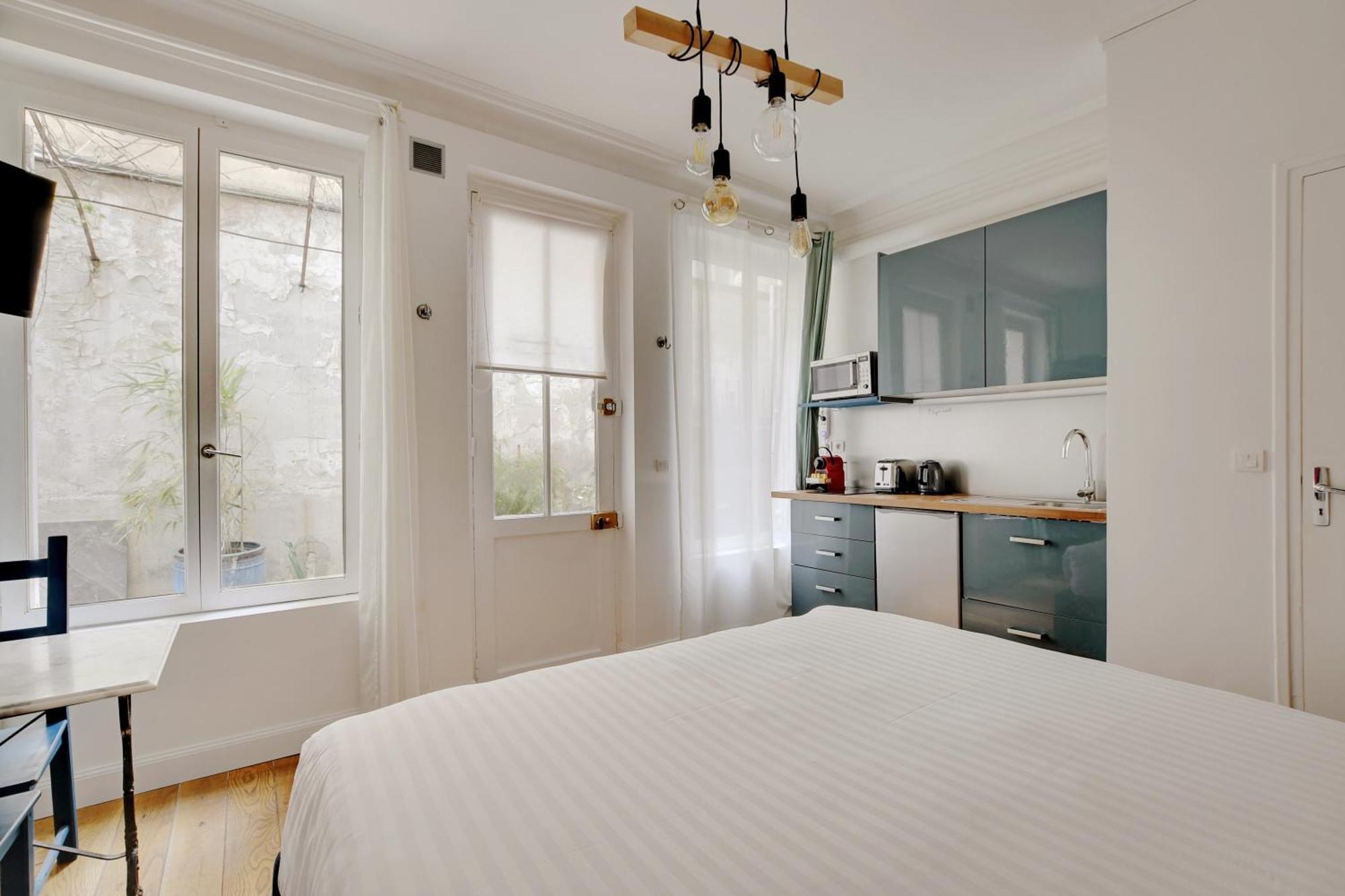 A Sweet Studio in Montparnasse - Boulevard du Montparnasse Parigi Esterno foto